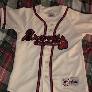 Early 2000s Braves Jersey, in excellent condition